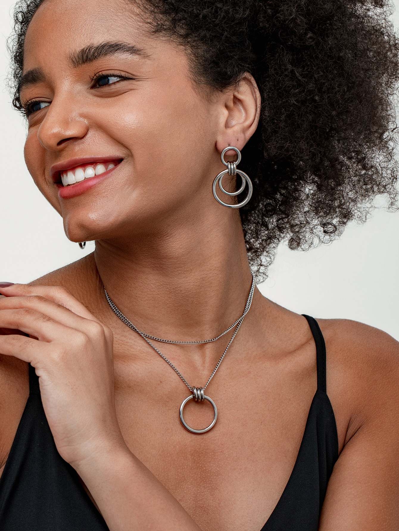 is stainless steel good for jewelry